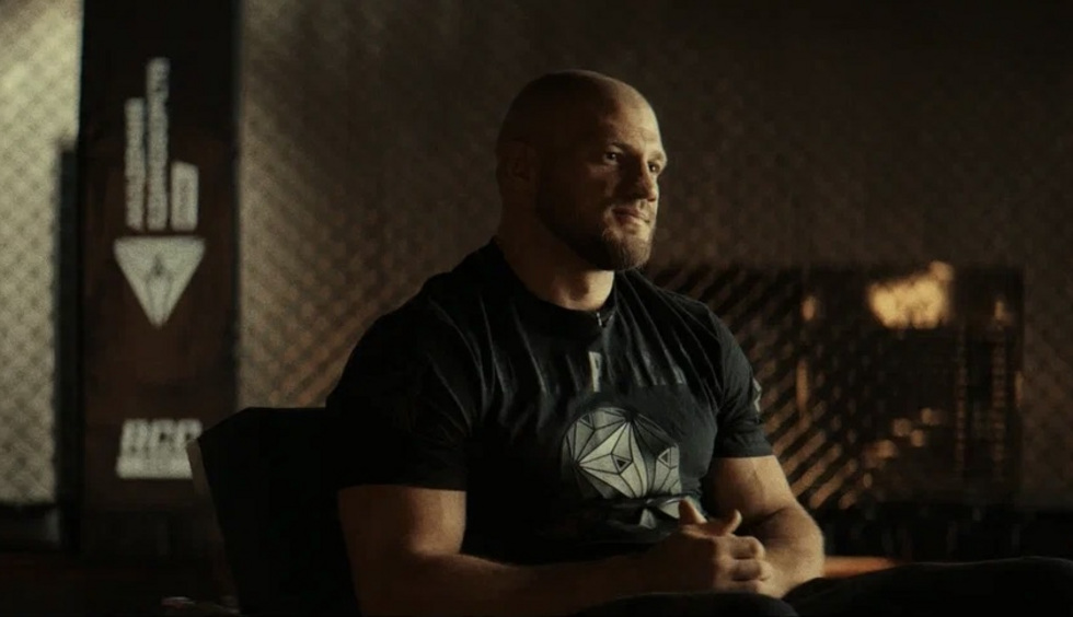 Сын Бондарчука снял фильм с уральскими звездами ММА Сын Бондарчука снял фильм с уральскими звездами ММА