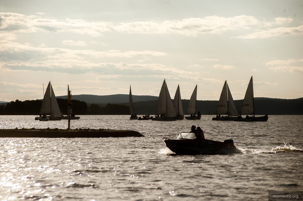 На месте предполагаемых высоток на ВИЗе разобьют парк и создадут набережную На месте предполагаемых высоток на ВИЗе разобьют парк и создадут набережную