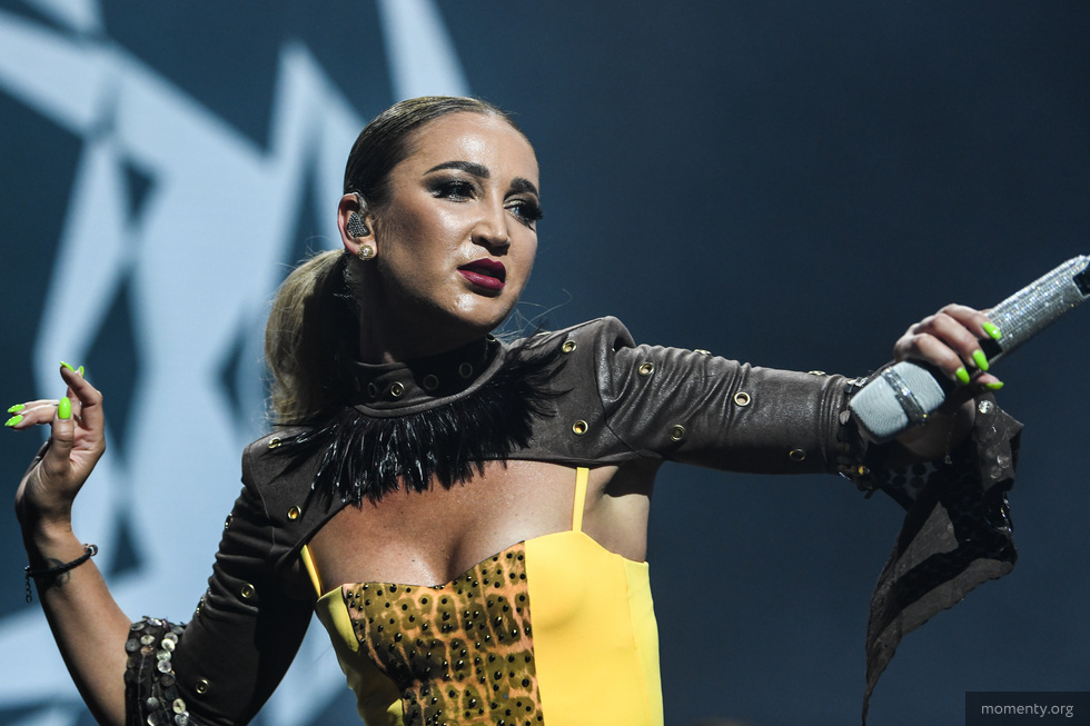 Ольга Бузова призналась в любви Екатеринбургу Ольга Бузова призналась в любви Екатеринбургу