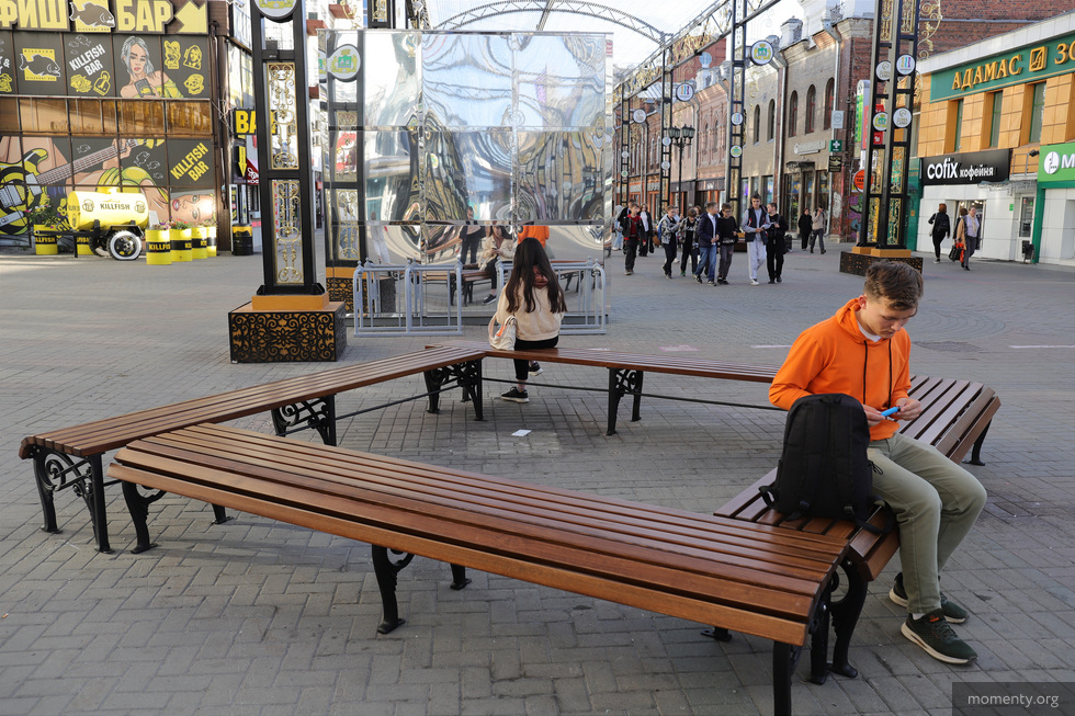В Екатеринбурге появятся сотни новых скамеек В Екатеринбурге появятся сотни новых скамеек