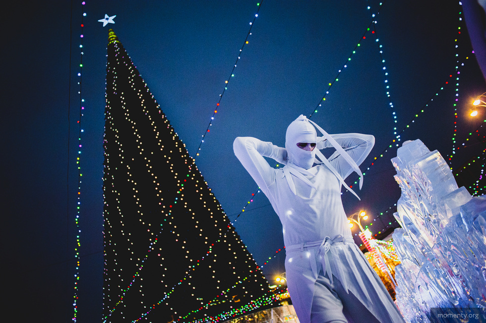 В Администрации Екатеринбурга рассказали, когда горожане увидят новогоднюю елку В Администрации Екатеринбурга рассказали, когда горожане увидят новогоднюю елку