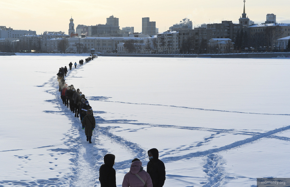 В Екатеринбурге планируют построить пешеходный мост через Исеть В Екатеринбурге планируют построить пешеходный мост через Исеть