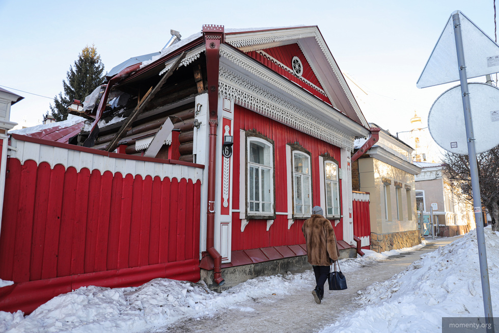 В&nbsp;Екатеринбурге незаконно сносят полностью отреставрированный дом XIX века