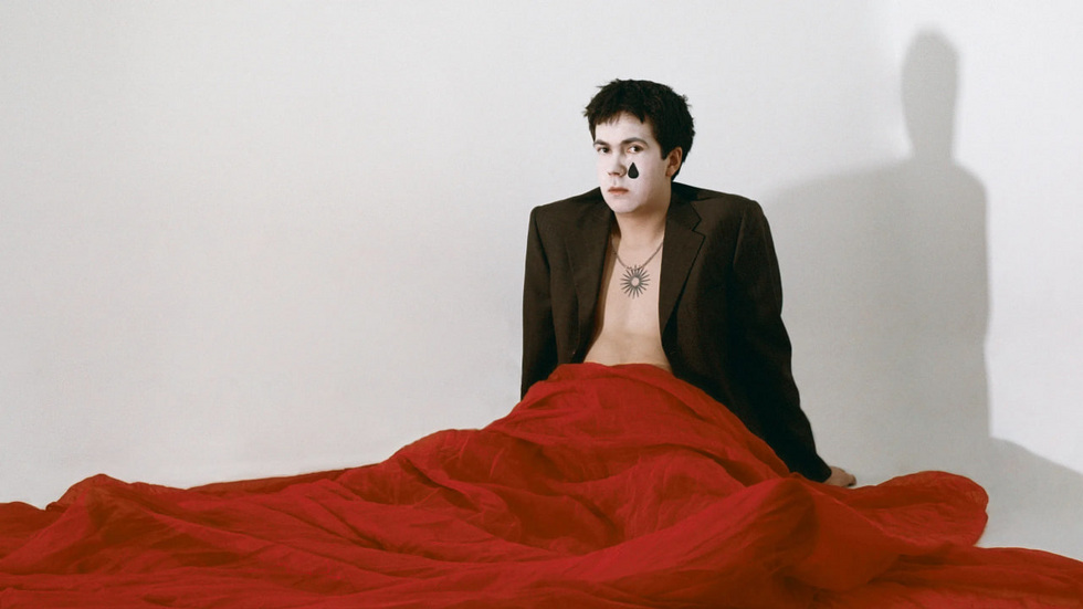 В&nbsp;Екатеринбург приедет музыкант, который снова попробует найти &laquo;свет&raquo; на&nbsp;своем концерте