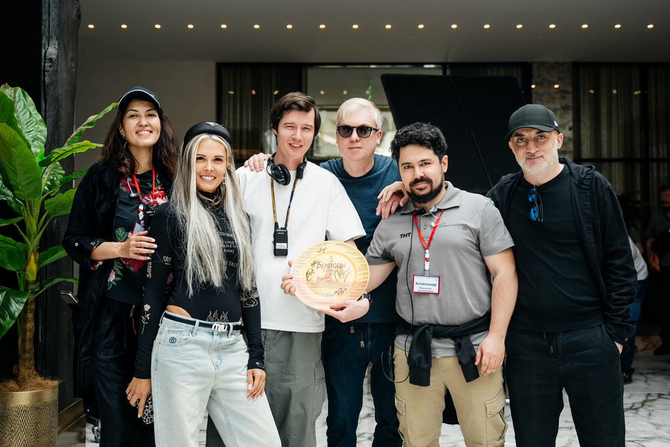 Светлаков возвращается к роли Сергея Белякова из «Наша Russia» в полнометражном фильме Светлаков возвращается к роли Сергея Белякова из «Наша Russia» в полнометражном фильме