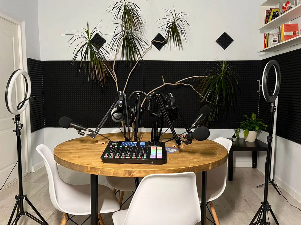 Уральцам предлагают очутиться на спектакле без зрителей Уральцам предлагают очутиться на спектакле без зрителей