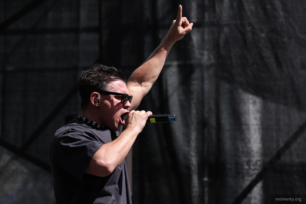 Группа «Корни» даст бесплатный концерт на футбольном фестивале в Екатеринбурге Группа «Корни» даст бесплатный концерт на футбольном фестивале в Екатеринбурге