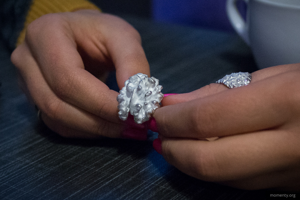 Уральцы потратили почти 5 миллиардов рублей на ювелирные изделия в первой половине 2024 года Уральцы потратили почти 5 миллиардов рублей на ювелирные изделия в первой половине 2024 года