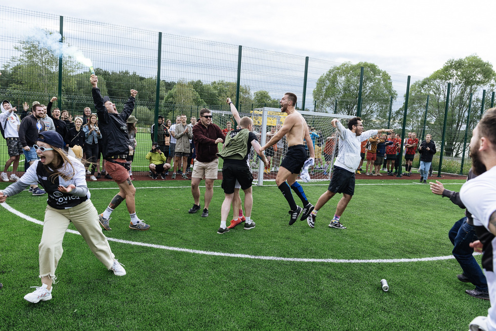 Городские сообщества Екатеринбурга столкнутся в футбольном поединке Городские сообщества Екатеринбурга столкнутся в футбольном поединке