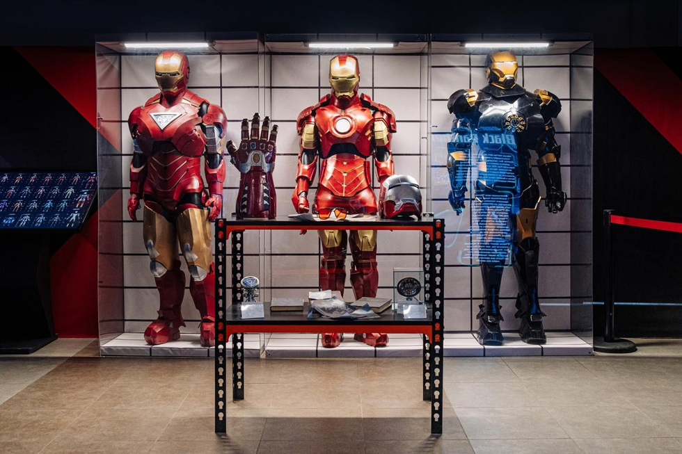 В&nbsp;Екатеринбург привезли молот Тора и&nbsp;коллекцию костюмов Железного человека