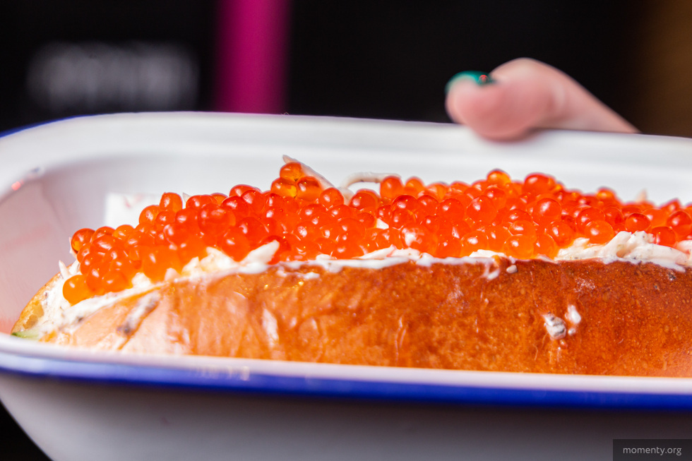 В&nbsp;Екатеринбурге цены на&nbsp;икру взлетели до&nbsp;рекордных значений