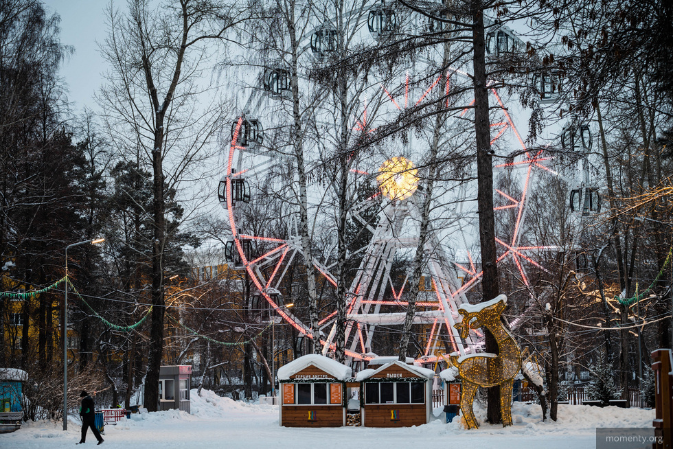 В Екатеринбурге открывают обновленный Летний парк Уралмаш В Екатеринбурге открывают обновленный Летний парк Уралмаш