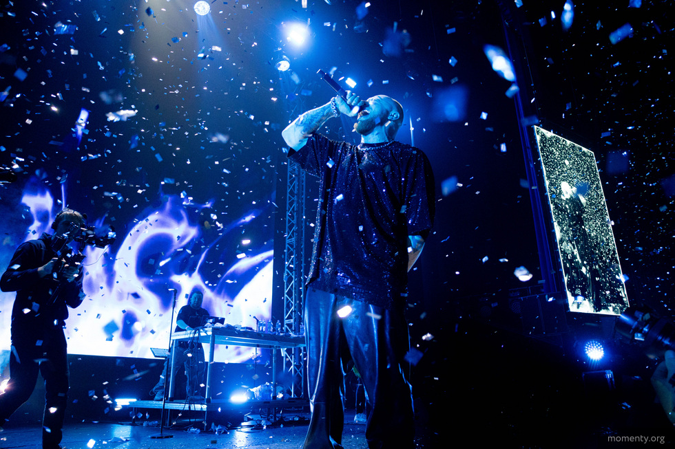 Блогер-миллионник и голые торсы: как прошел концерт Леши Свика в Екатеринбурге Блогер-миллионник и голые торсы: как прошел концерт Леши Свика в Екатеринбурге