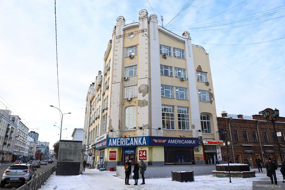 В Екатеринбурге выставили на продажу здание с популярными барами за 485 миллионов рублей В Екатеринбурге выставили на продажу здание с популярными барами за 485 миллионов рублей