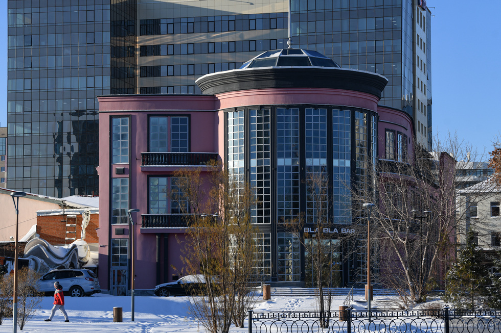 Экс-помещение популярного среди уральской тусовки клуба начали сдавать в аренду Экс-помещение популярного среди уральской тусовки клуба начали сдавать в аренду