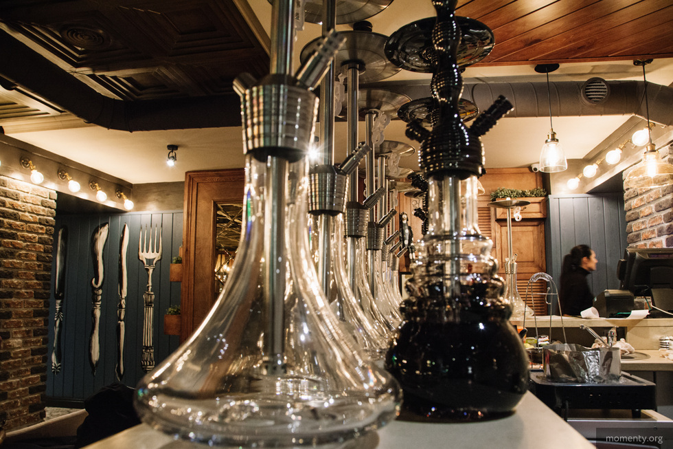 Как запрет кальянов в России повлияет на уральский бизнес Как запрет кальянов в России повлияет на уральский бизнес