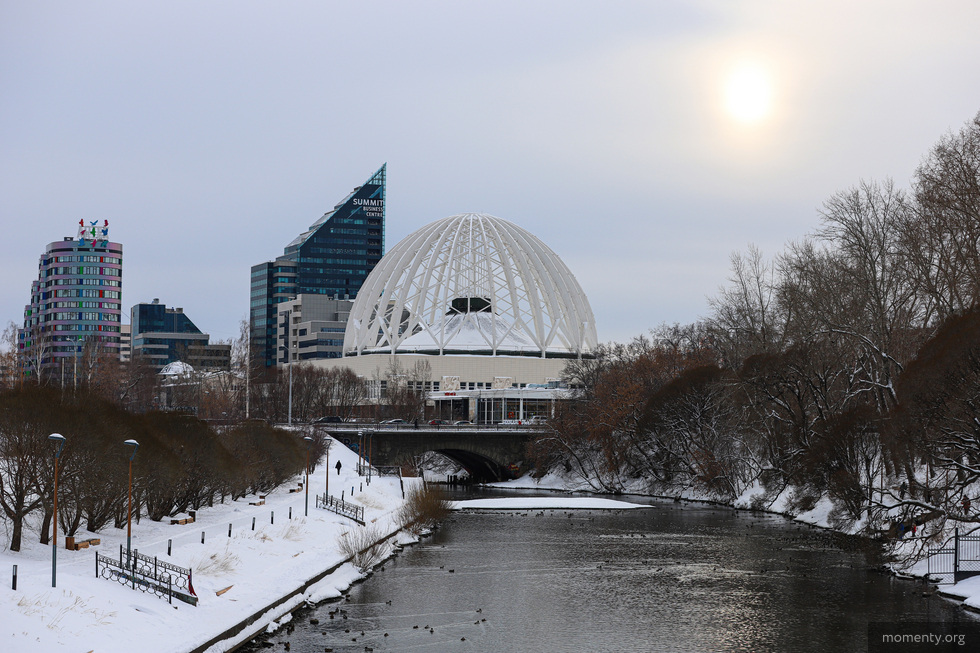 В&nbsp;Екатеринбурге до&nbsp;лета закроют проезд по&nbsp;важному мосту