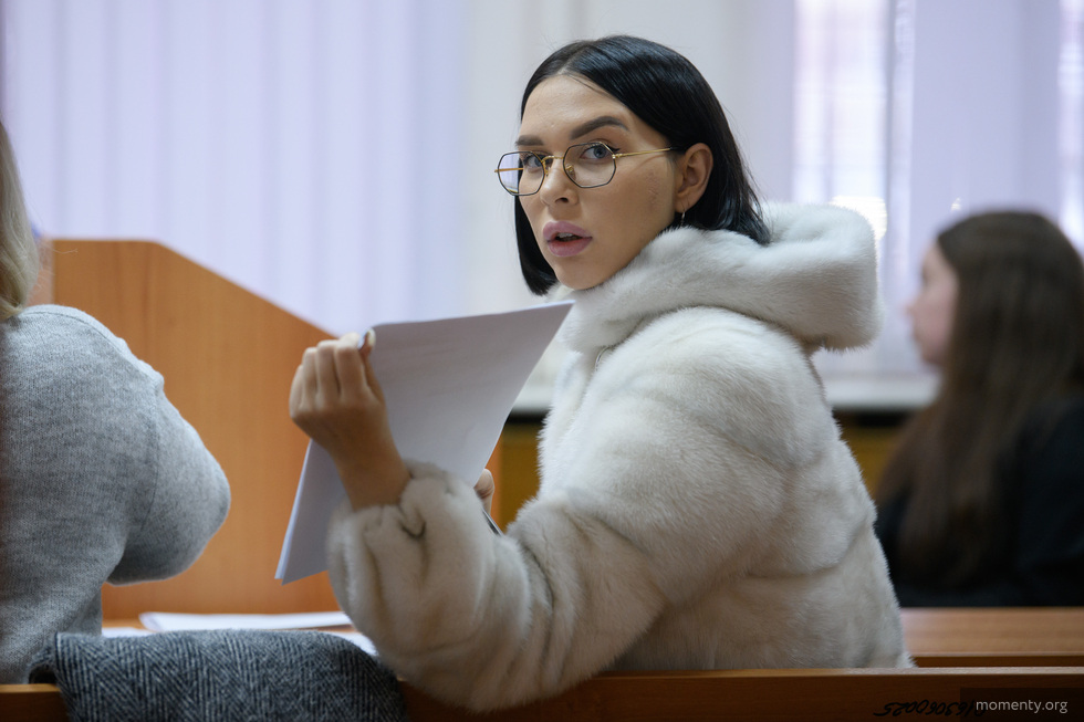 Звезда «Дома-2» обокрала уральского бизнесмена: «Она очень хорошо умеет втираться в доверие» Звезда «Дома-2» обокрала уральского бизнесмена: «Она очень хорошо умеет втираться в доверие»