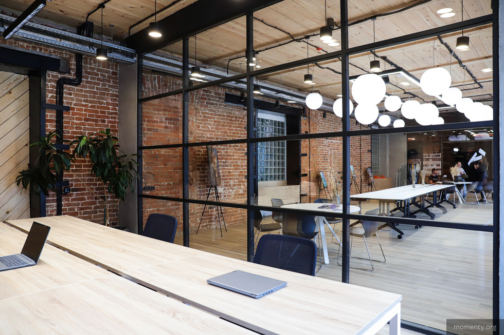 Уральские бренды и свидания с предпринимателями: в Екатеринбурге запустят свою ВДНХ Уральские бренды и свидания с предпринимателями: в Екатеринбурге запустят свою ВДНХ