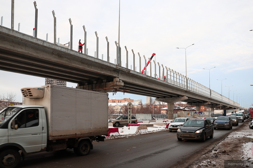 Старый мост у концерна «Калина» закроют на демонтаж до конца года Старый мост у концерна «Калина» закроют на демонтаж до конца года