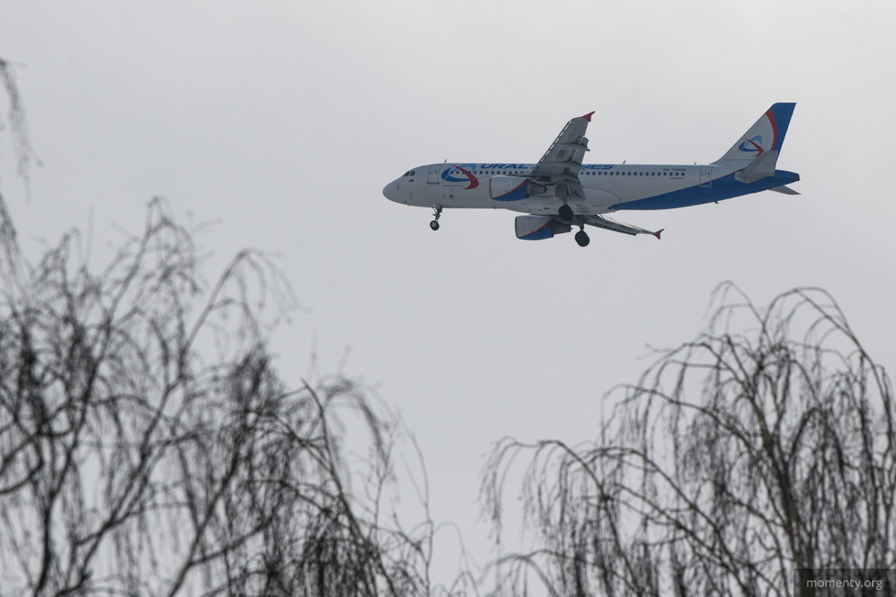 Полет отложен: 160 уральских пассажиров застряли во&nbsp;Владивостоке из-за неисправного самолета