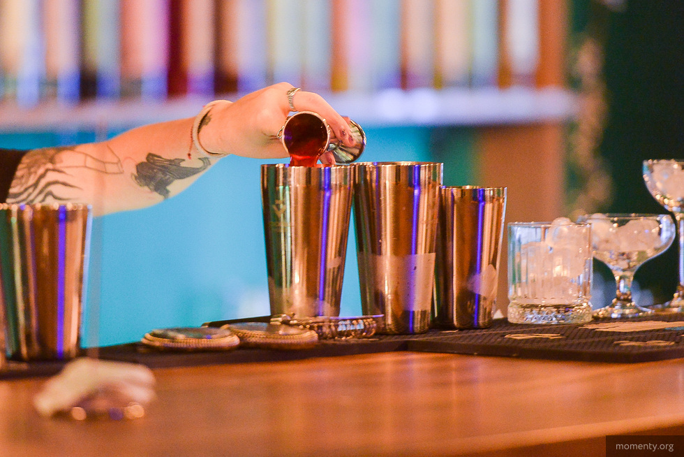 В Екатеринбурге выбрали лучших барменов В Екатеринбурге выбрали лучших барменов