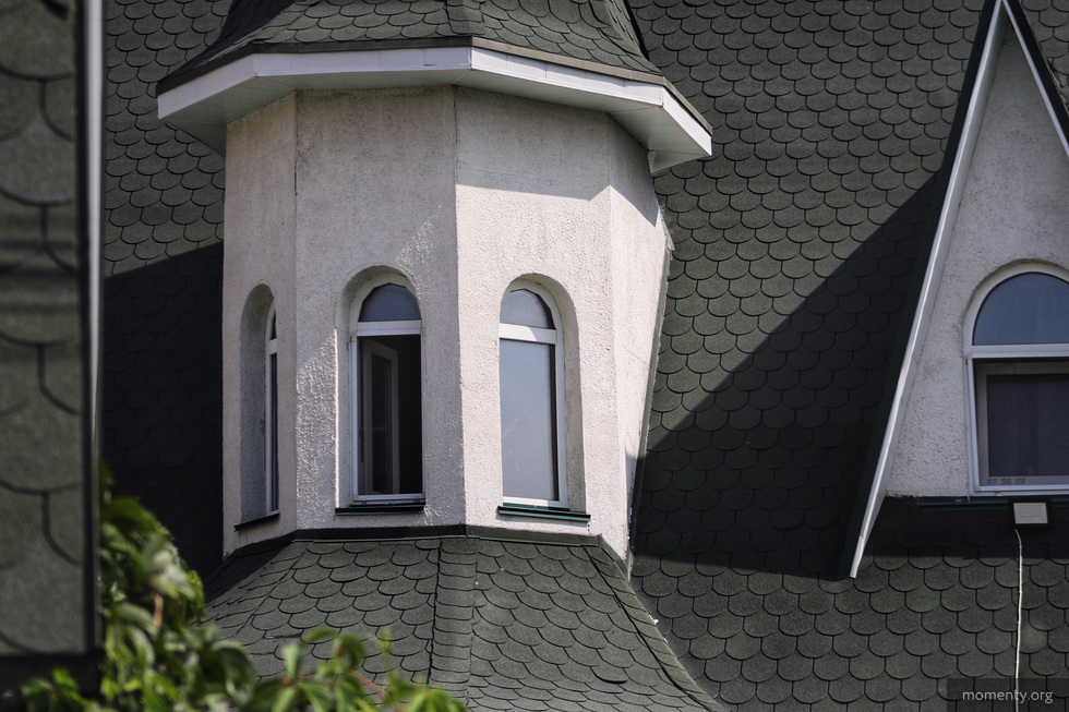 Под Екатеринбургом продают роскошный коттедж за 120 миллионов рублей Под Екатеринбургом продают роскошный коттедж за 120 миллионов рублей