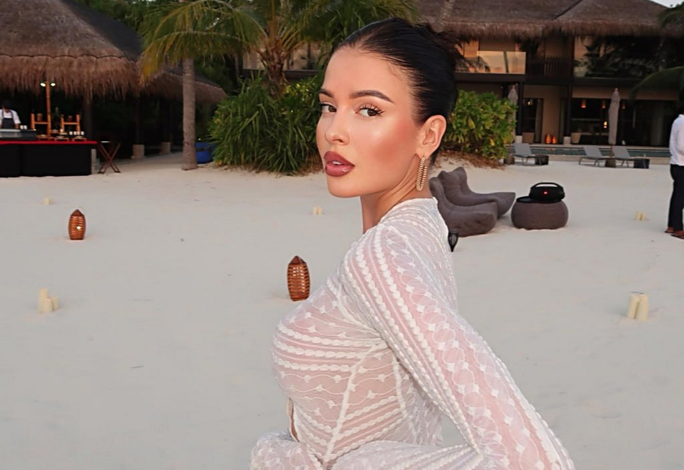 Бывшей «Мисс Екатеринбург» грозит тюрьма за неуплату таможенных платежей Бывшей «Мисс Екатеринбург» грозит тюрьма за неуплату таможенных платежей