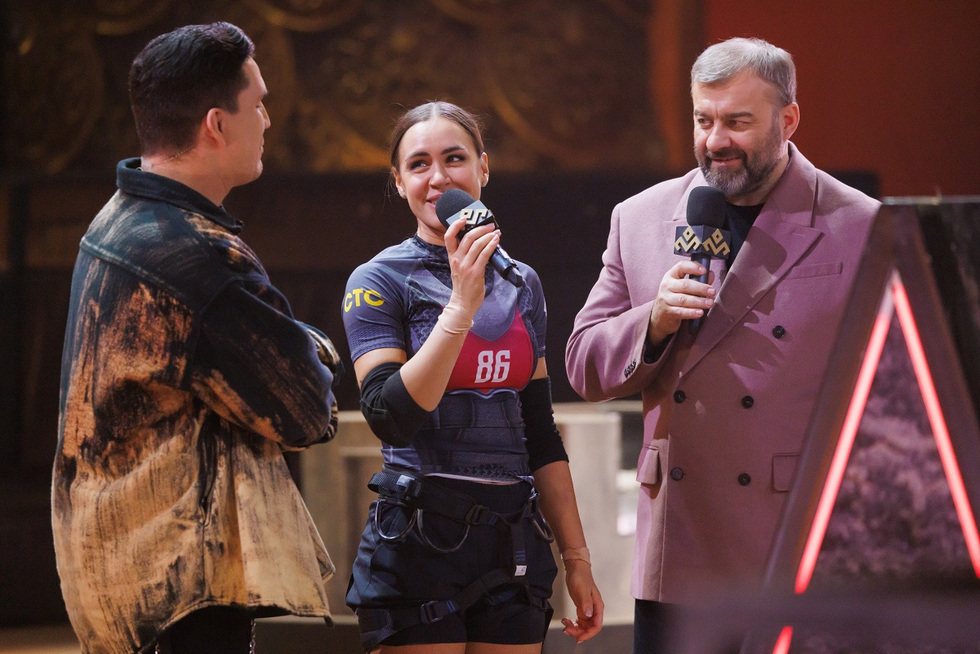 Девушка из Екатеринбурга обошла профессиональных спортсменов в экстремальном шоу Девушка из Екатеринбурга обошла профессиональных спортсменов в экстремальном шоу