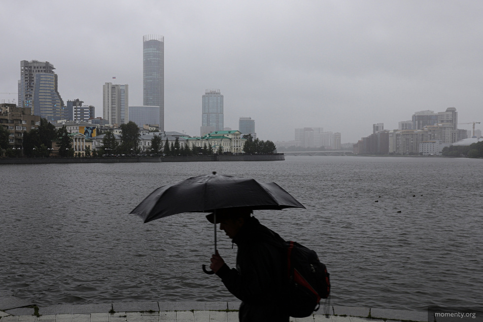 Екатеринбург накроет ливнями Екатеринбург накроет ливнями