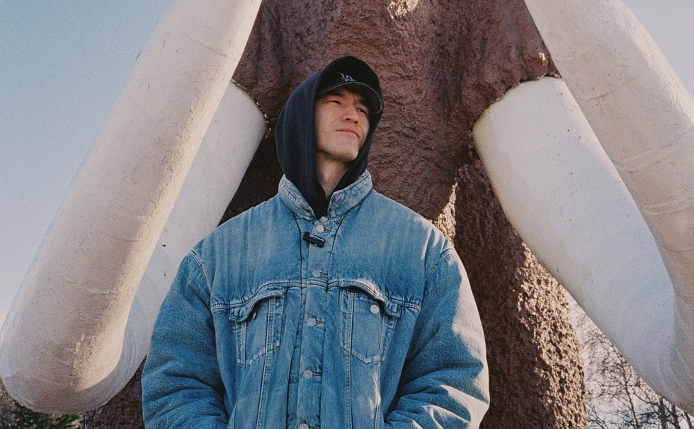 Нурлана Сабурова задержали в Шереметьево Нурлана Сабурова задержали в Шереметьево