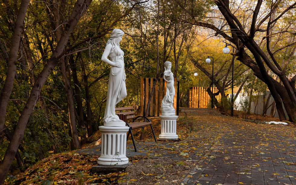 В&nbsp;центре Екатеринбурга неожиданно закрылся эстетичный парк