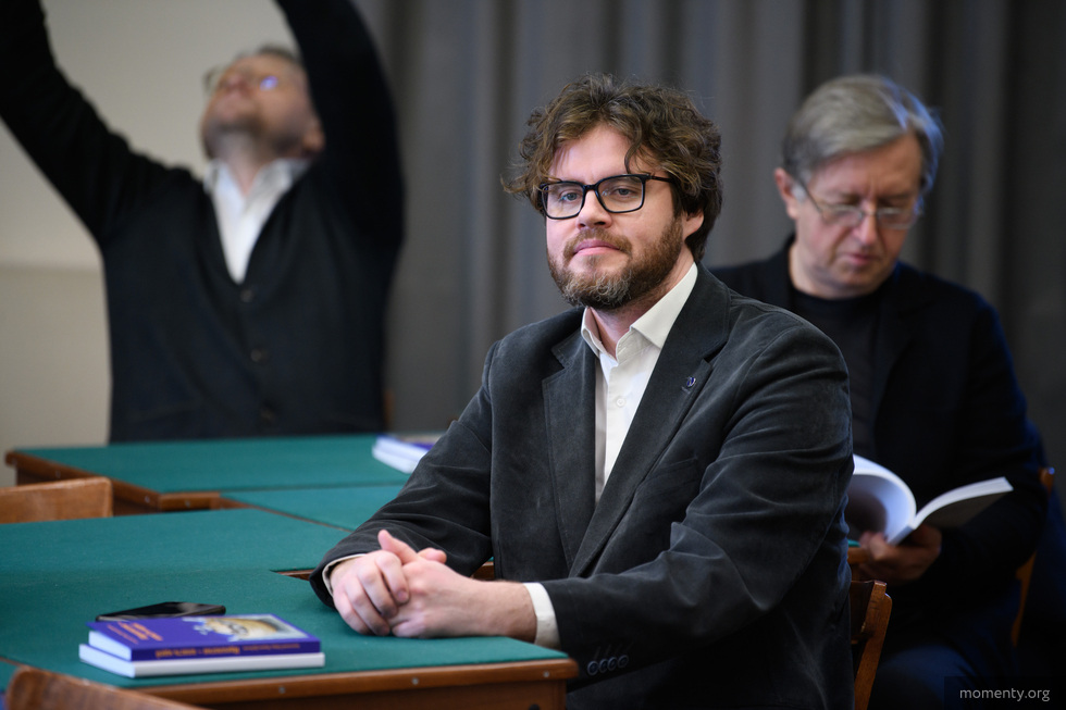 Экс-декан журфака УрФУ откроет собственный медиабизнес Экс-декан журфака УрФУ откроет собственный медиабизнес