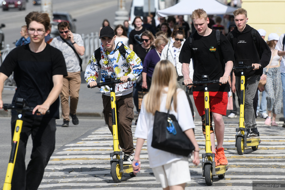 В Екатеринбурге запустили рейтинг самокатчиков В Екатеринбурге запустили рейтинг самокатчиков