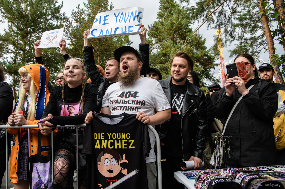 Звезды сериала «Король и Шут» стали хедлайнерами главного гик-фестиваля в Екатеринбурге Звезды сериала «Король и Шут» стали хедлайнерами главного гик-фестиваля в Екатеринбурге