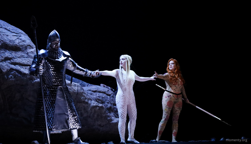 Старая сказка на новый лад: уральцам представят современную версию «Снегурочки» Старая сказка на новый лад: уральцам представят современную версию «Снегурочки»