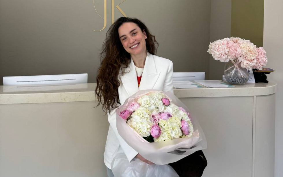 Виктория Дайнеко решила омолодиться перед концертом в Екатеринбурге Виктория Дайнеко решила омолодиться перед концертом в Екатеринбурге