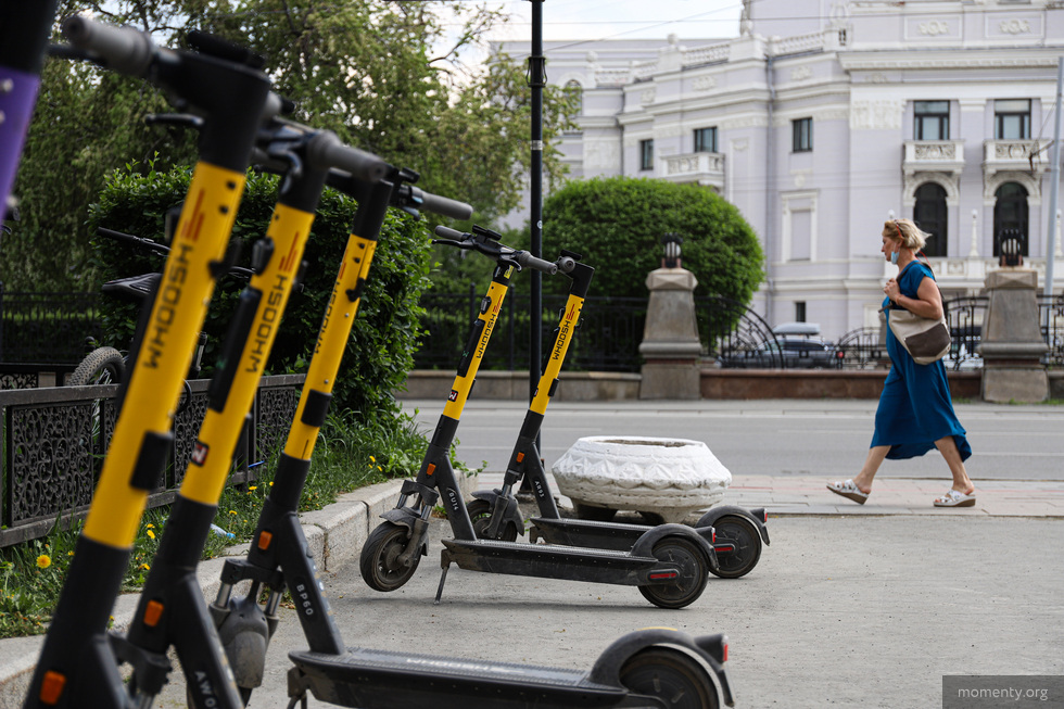В&nbsp;Екатеринбурге планируют ужесточить правила для самокатчиков