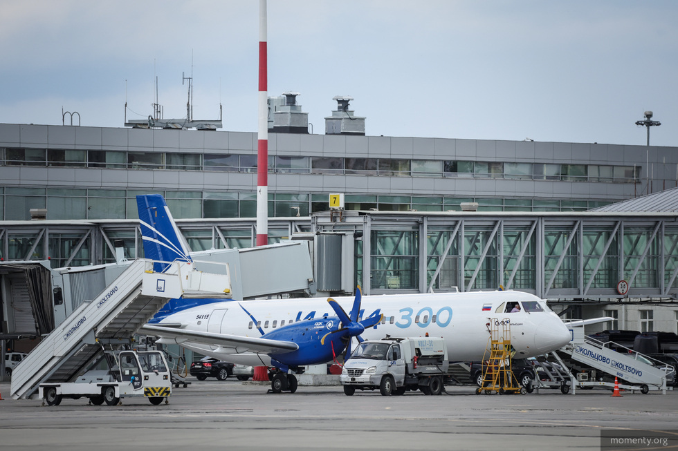 В&nbsp;Кольцово массово отменяют и&nbsp;задерживают рейсы