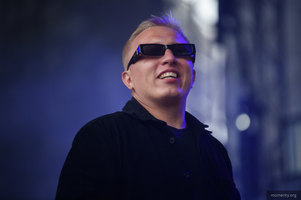 Популярный трек АК-47 попал под блокировку Популярный трек АК-47 попал под блокировку