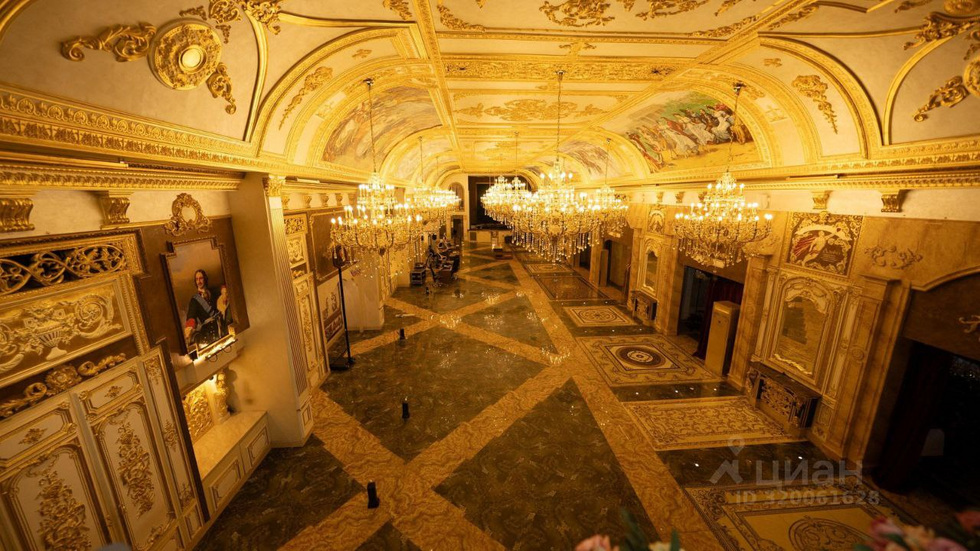 В&nbsp;Екатеринбурге выставили на&nbsp;продажу помещения &laquo;Сима-ленда&raquo; за&nbsp;пять миллиардов рублей