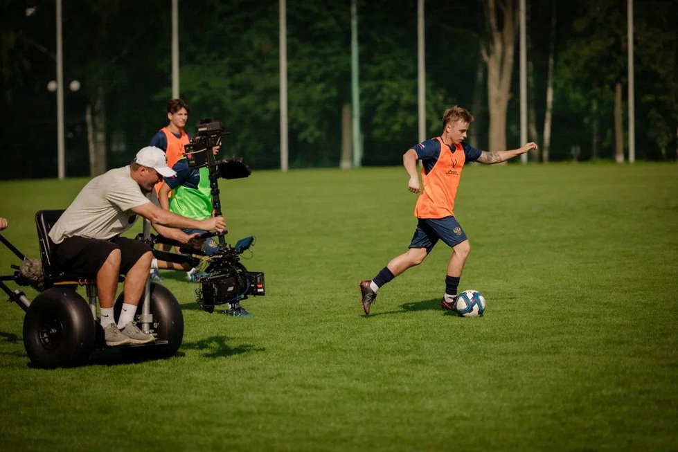 Уральский актер попробует спасти жизнь тяжело больной девочки Уральский актер попробует спасти жизнь тяжело больной девочки