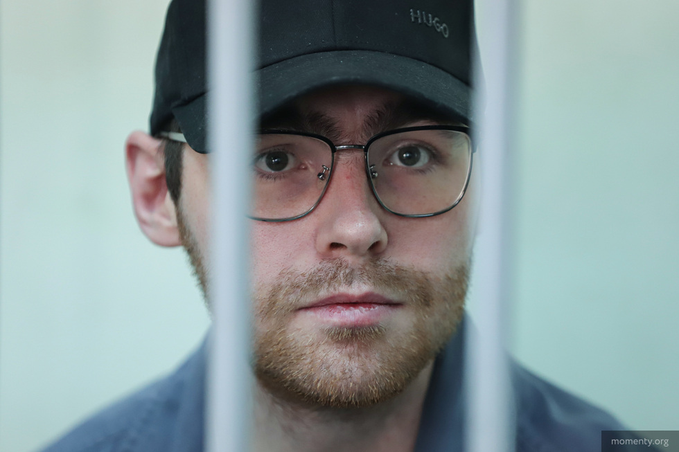 Свердловского редактора URA.RU отказались выпустить на свободу Свердловского редактора URA.RU отказались выпустить на свободу