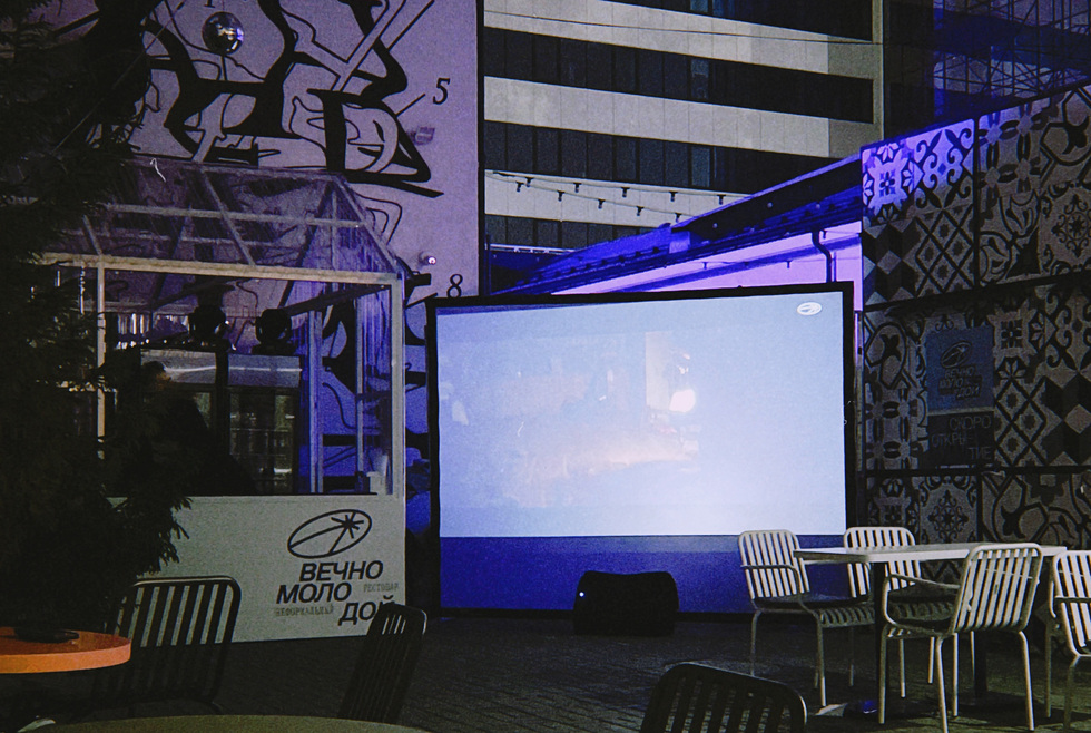 Сын Сергея Бобунца устроит мультижанровый фестиваль в уральском баре Сын Сергея Бобунца устроит мультижанровый фестиваль в уральском баре