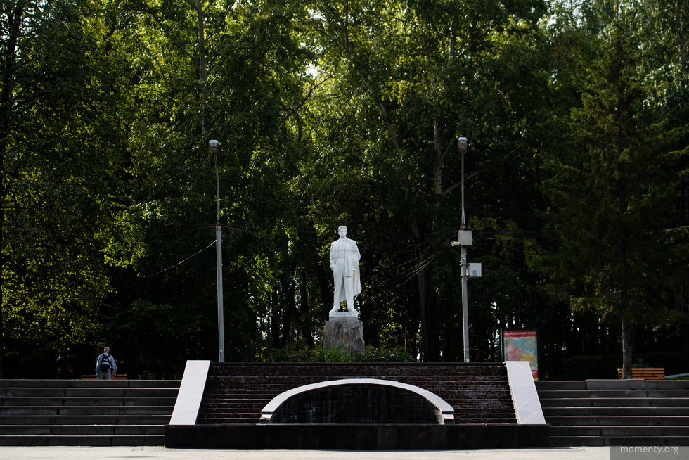 В&nbsp;Парке Маяковского ограничат вход из-за строительства зимней горки