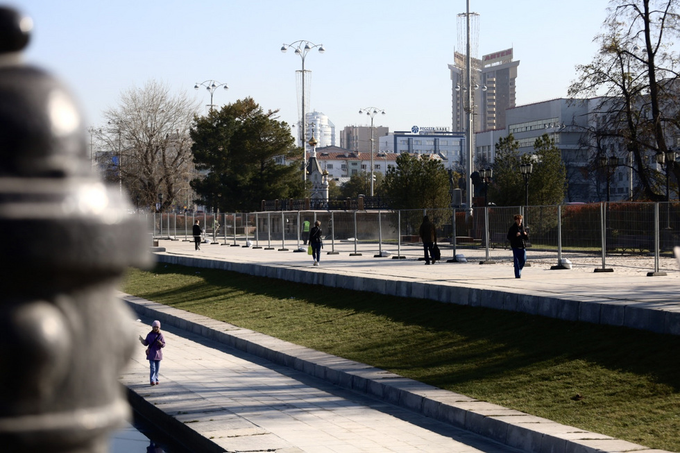 Плотинку полностью открыли для пешеходов Плотинку полностью открыли для пешеходов