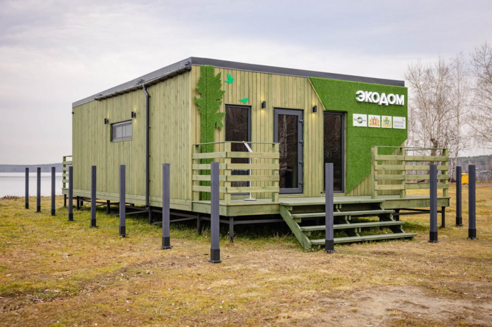 На берегу озера Шарташ создали эко-пространство для творчества На берегу озера Шарташ создали эко-пространство для творчества