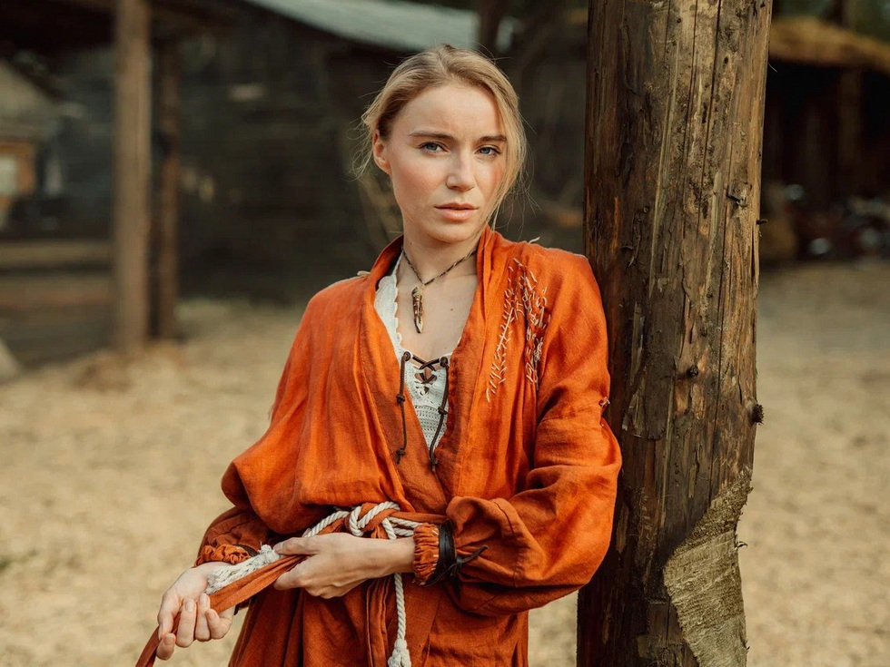 Уральская актриса оказалась в&nbsp;окружении сотрудников полиции