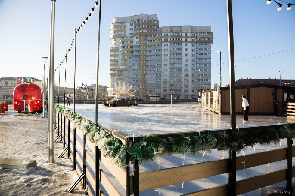 Первый каток сезона открывается в Екатеринбурге Первый каток сезона открывается в Екатеринбурге