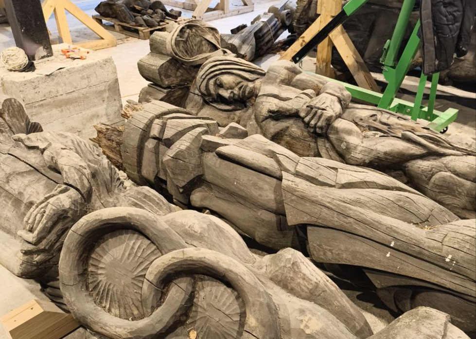 В&nbsp;Екатеринбурге стартуют работы по&nbsp;восстановлению деревянных идолов